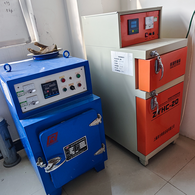 Hộp cách nhiệt nướng que hàn